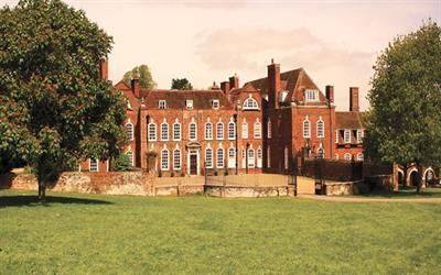 CAMBRIDGE ACADEMY OF ENGLISH - Helena College